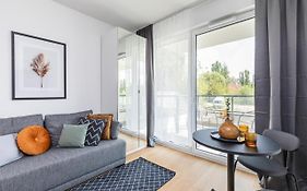 Superapart Bokserska 71A Ministudio - Near Chopin Airport